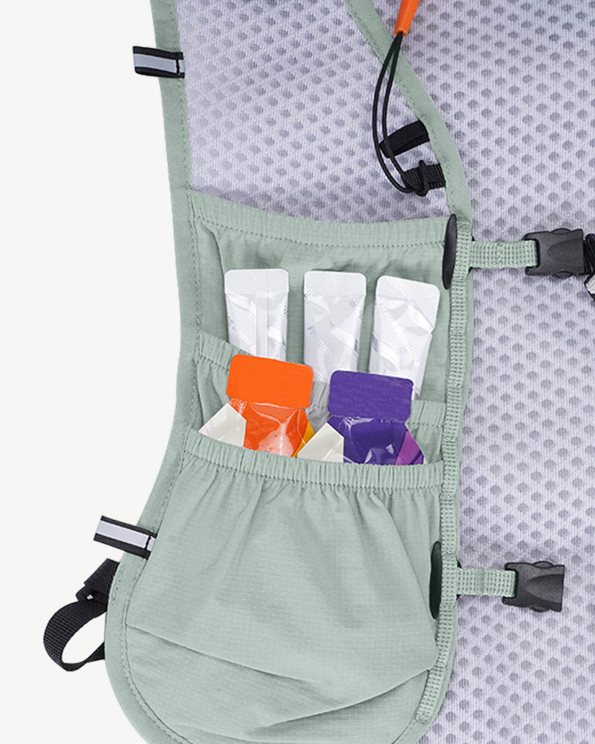 Lightweight Hydration Vest with 2L Bladder